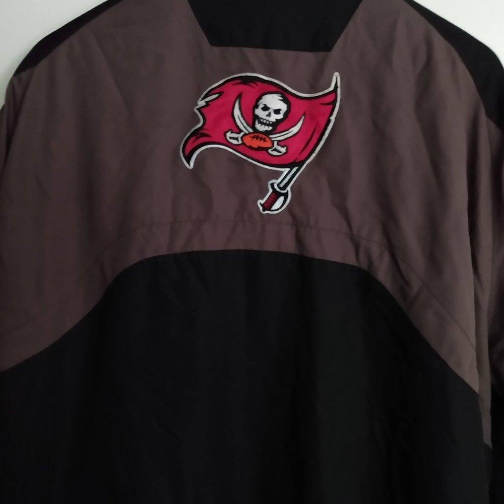 NFL ONFIELD REEBOK TAMPA BAY BUCCANEER MENS JACKET